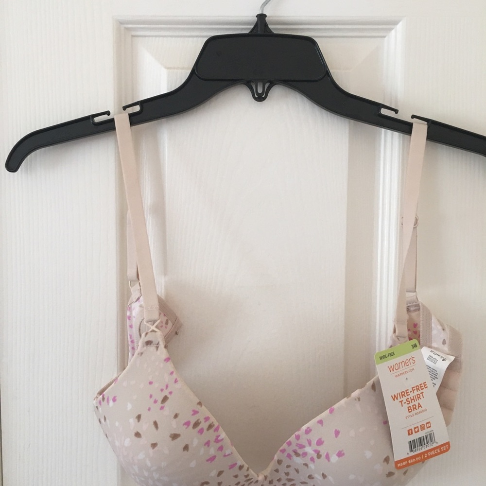 Warners bras . New with tag